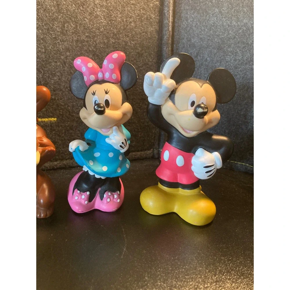 Disney Store Mickey Mouse and Friends 6 Piece Bath Toy Figure Set B101Q4150066